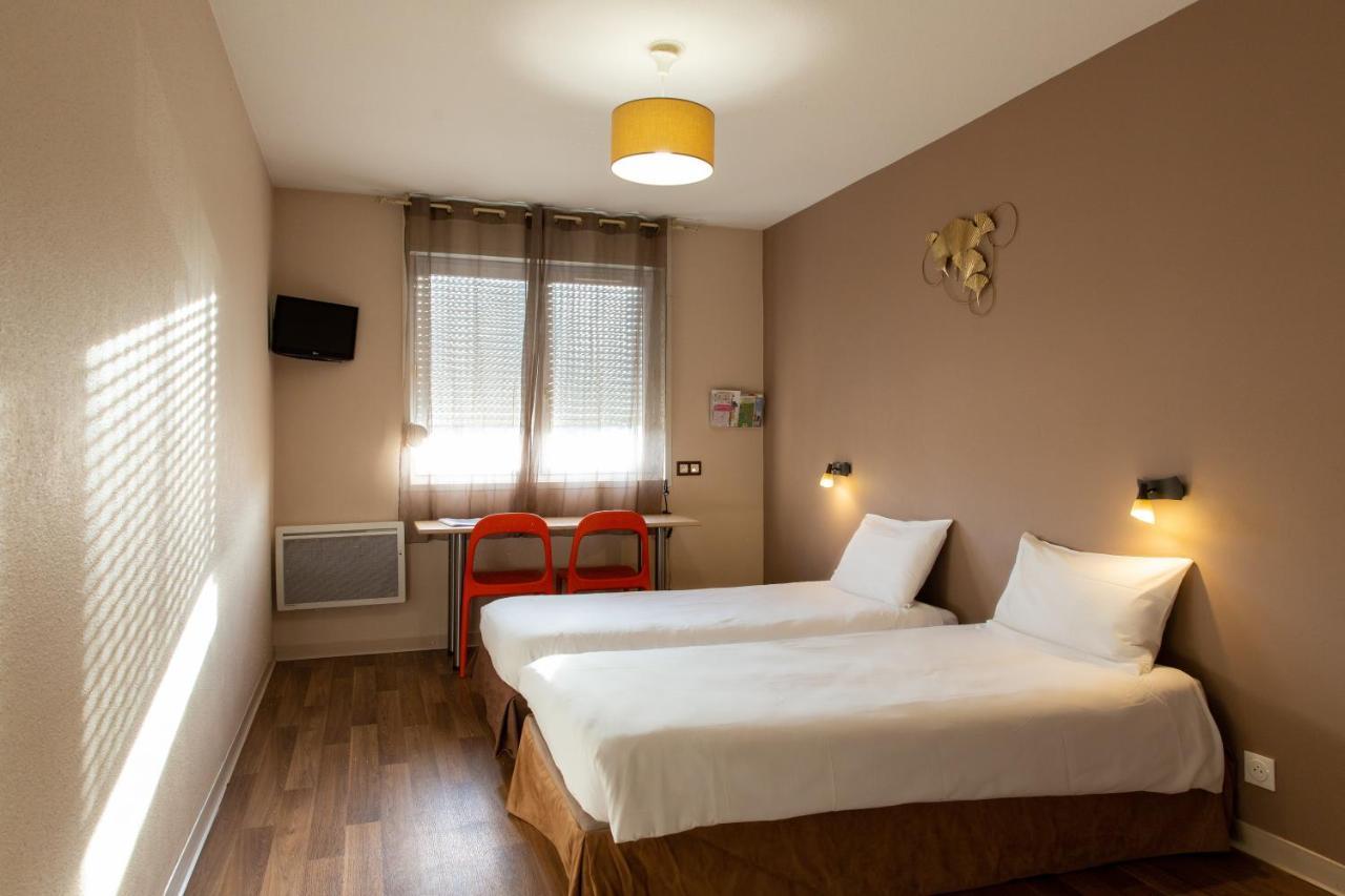 Auberge De Jeunesse Hi Bordeaux-Blanquefort - Ex Otellia Bagian luar foto